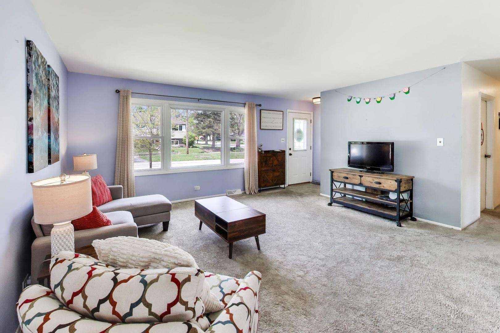 345 East View Street Lombard, IL 60148 - Photo 5 of 38