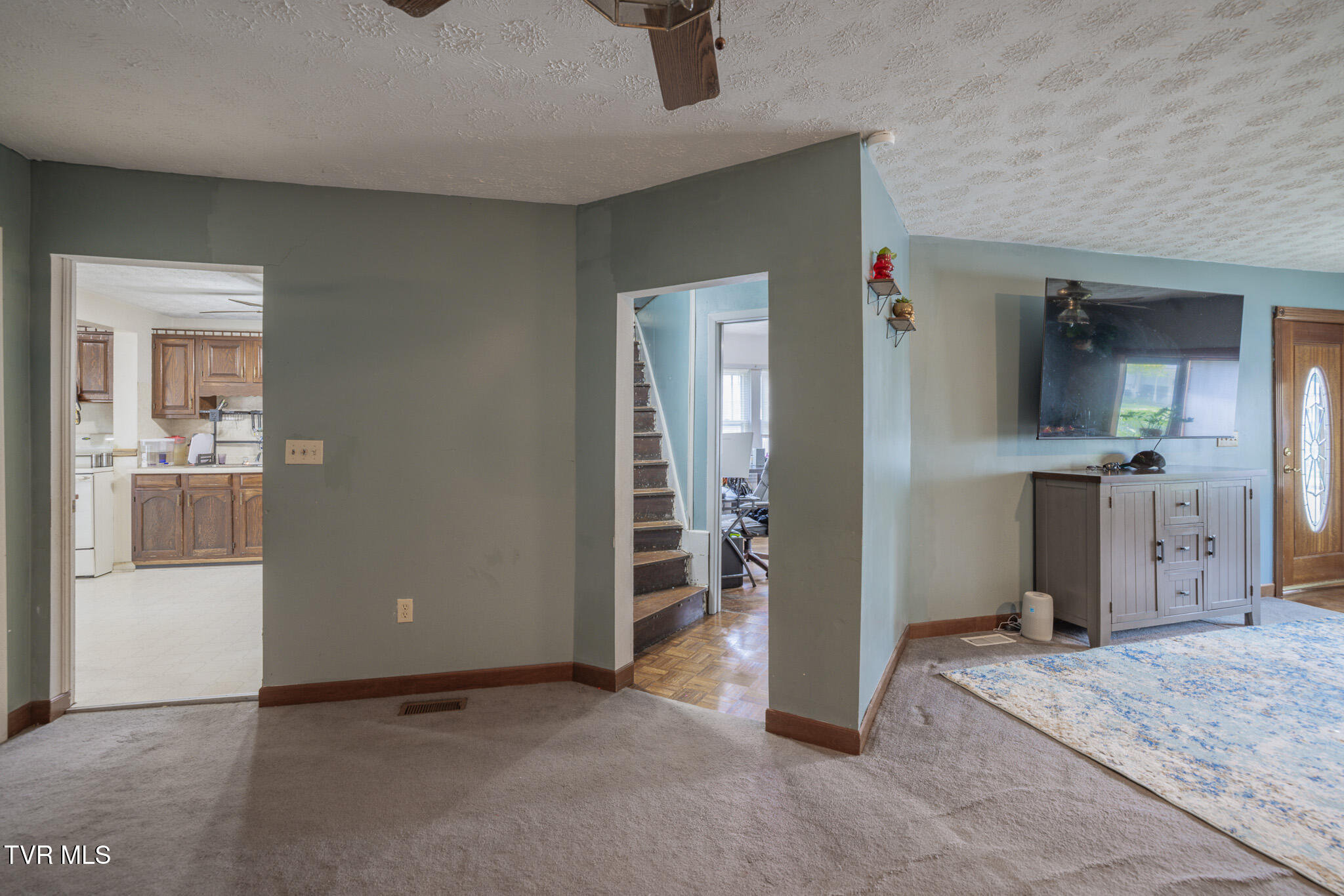 2424 Overlook Road Kingsport, TN 37664 - Photo 11 of 32 1R9A0728-HDR