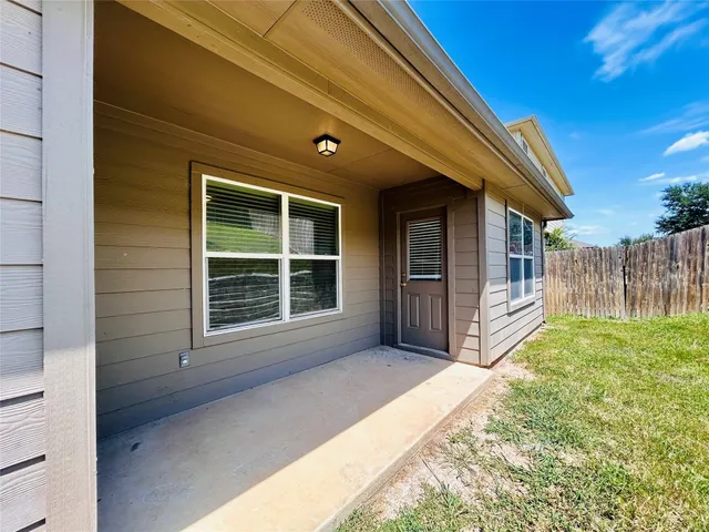 $1,750 | 15205 Wideleaf Cove, Austin, TX 78724