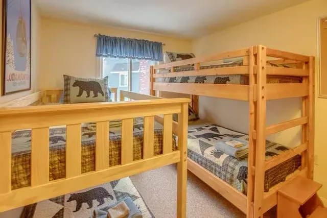 $419,000 | 14 Adams Drive, Unit 12, North Woodstock, NH 03262