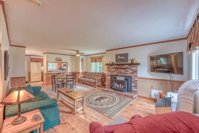 $419,000 | 14 Adams Drive, Unit 12, North Woodstock, NH 03262