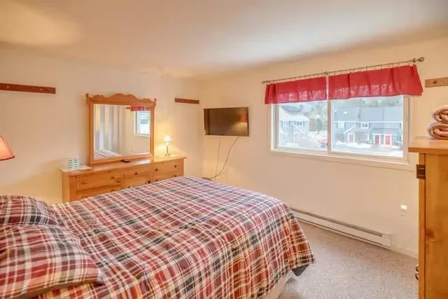 $419,000 | 14 Adams Drive, Unit 12, North Woodstock, NH 03262