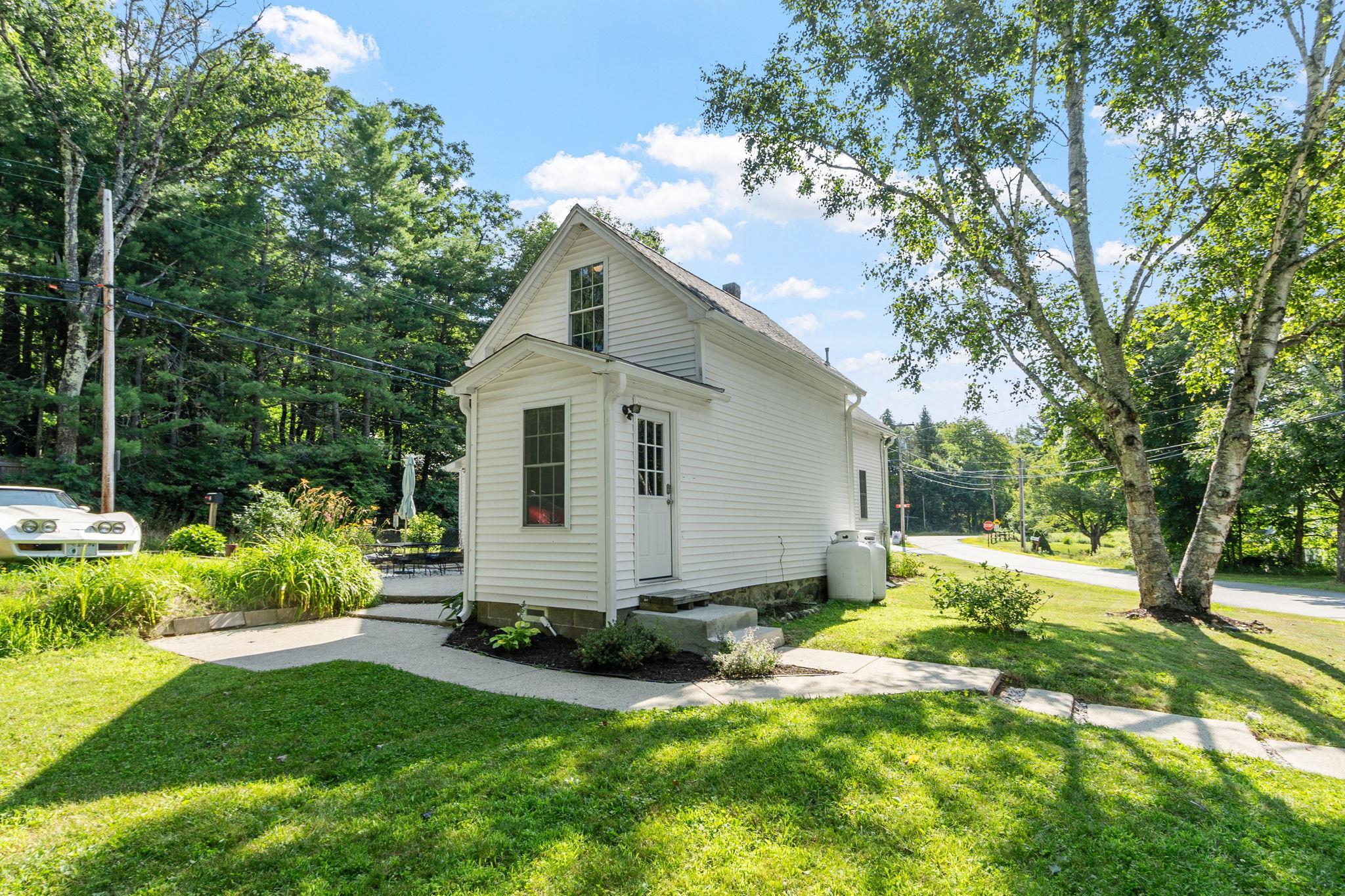 2 West Hill Road Troy, NH 03465 - Photo 30 of 58