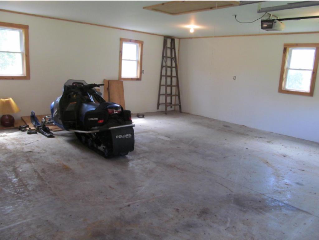 2003 Glen Road Newport, VT 05855 - Photo 14 of 16