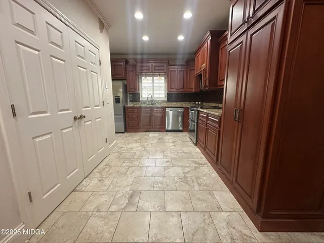 $295,000 | 605 Wesleyan Drive, Macon, GA 31210