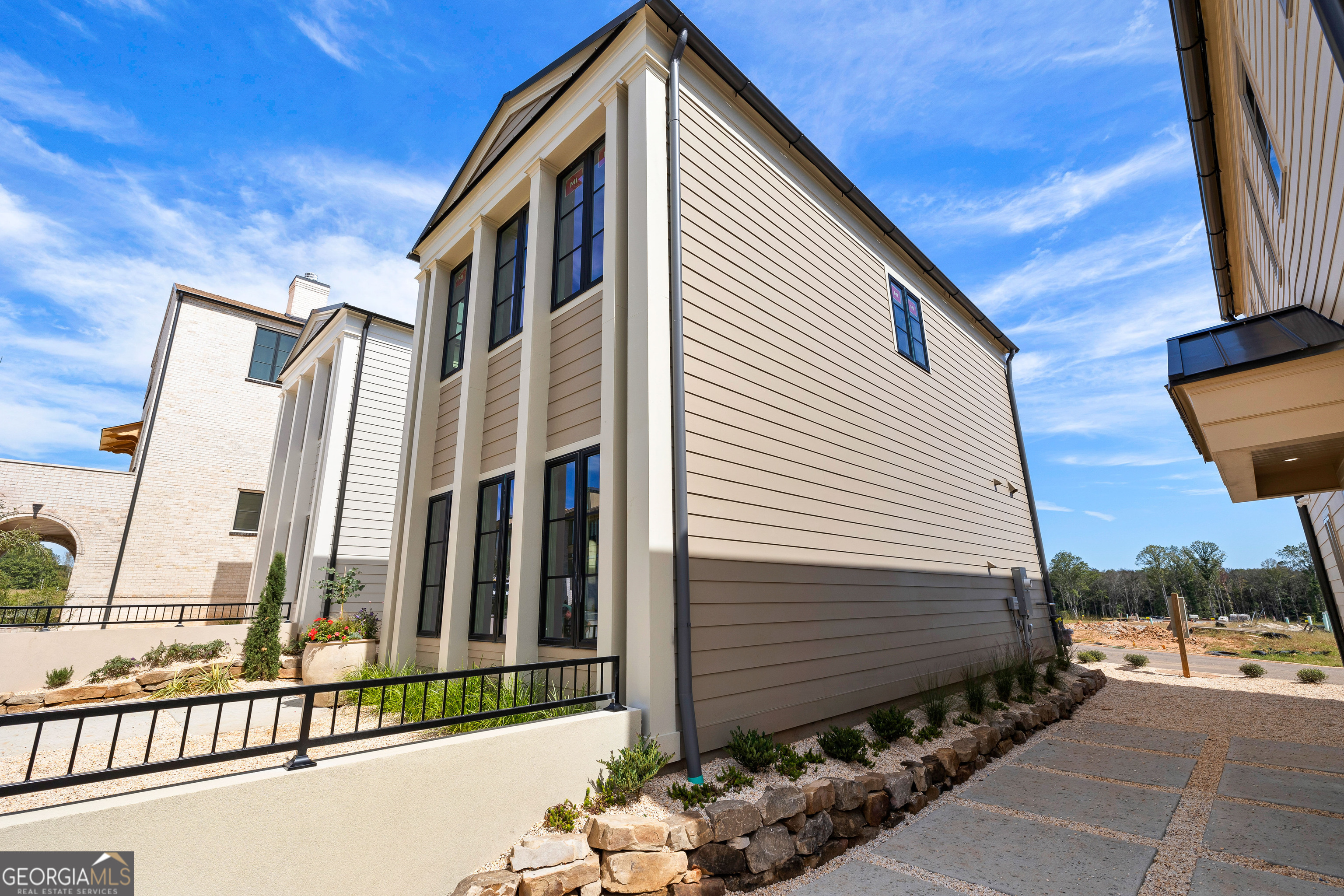 235 Rolison Way Fayetteville, GA 30214 - Photo 2 of 44