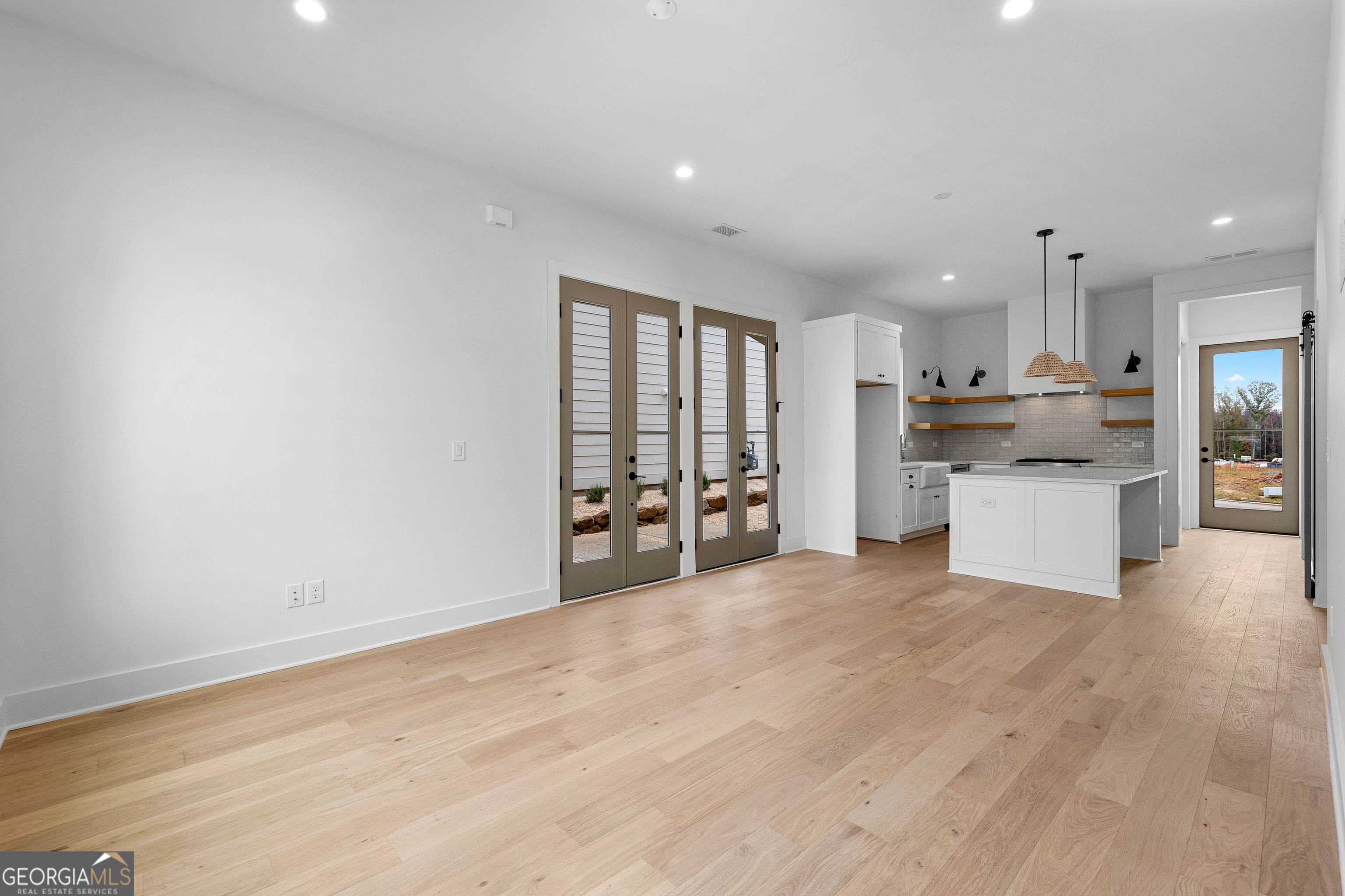 235 Rolison Way Fayetteville, GA 30214 - Photo 4 of 44