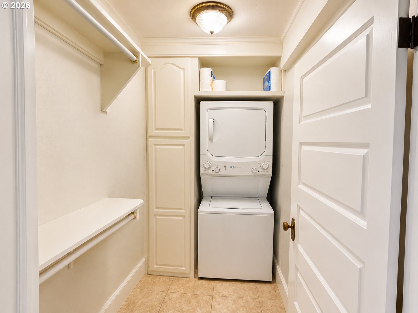 38495 Southwest Laurelwood Road Gaston, OR 97119 - Photo 16 of 33 Laundry