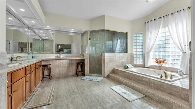 $850,000 | 8710 Tantallon Circle, Tampa, FL 33647