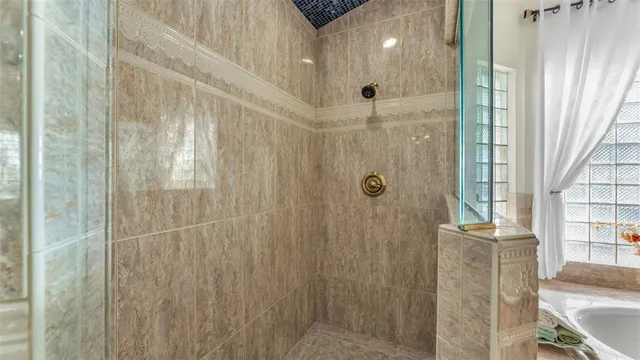 $850,000 | 8710 Tantallon Circle, Tampa, FL 33647