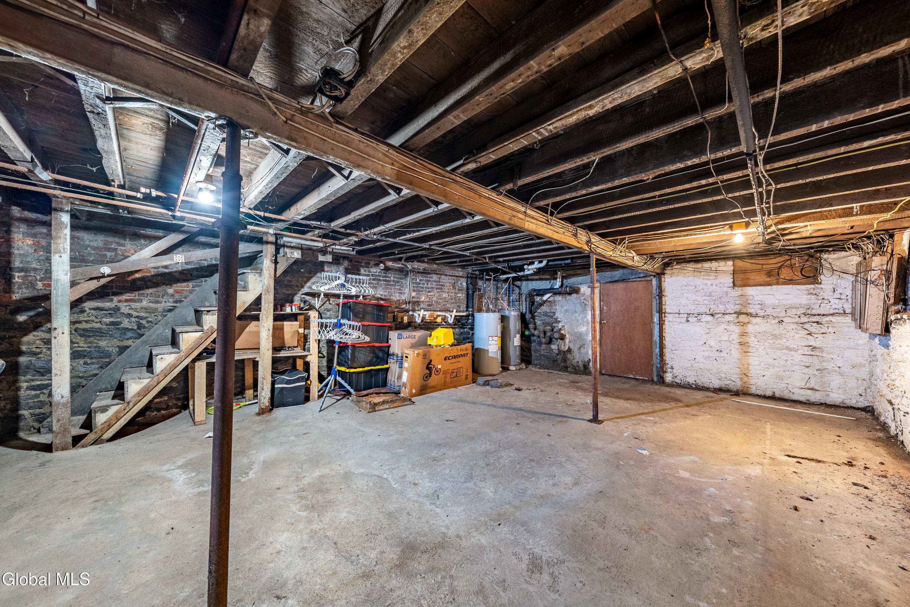 304 2nd Street Troy, NY 12180 - Photo 7 of 12 DSC01943-HDR