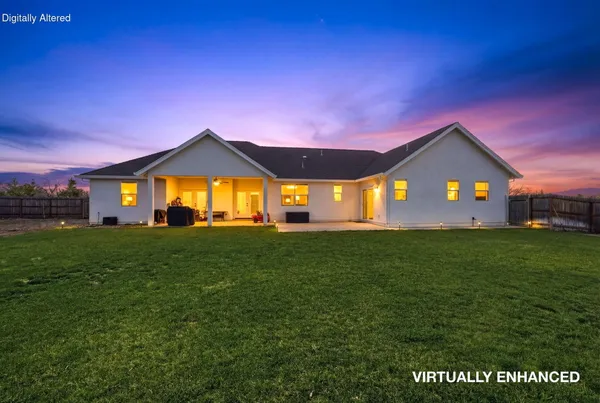 $750,000 | 6685 Scenic Oak Court, Redding, CA 96002