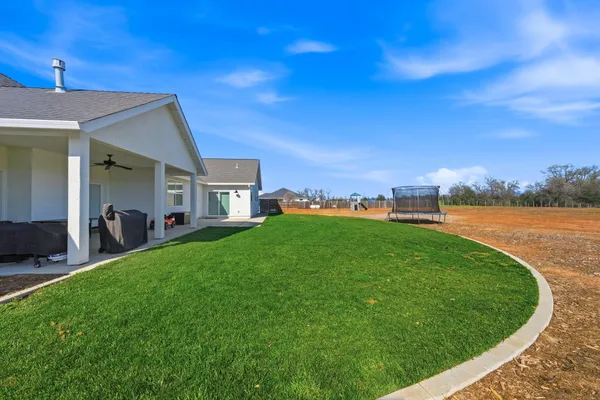 $750,000 | 6685 Scenic Oak Court, Redding, CA 96002