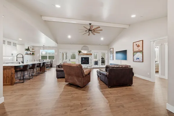 $750,000 | 6685 Scenic Oak Court, Redding, CA 96002