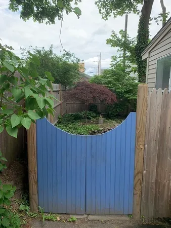 $3,300 | 5 Chestnut Street, Newburyport, MA 01950