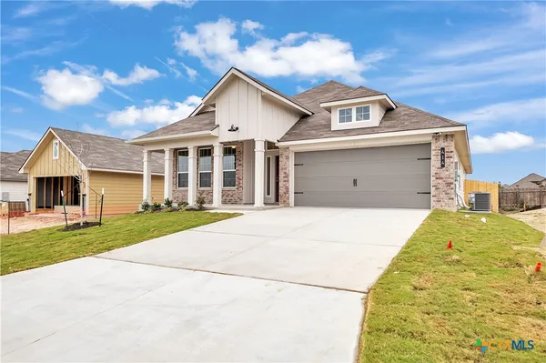 $269,900 | 414 University Avenue, Troy, TX 76579