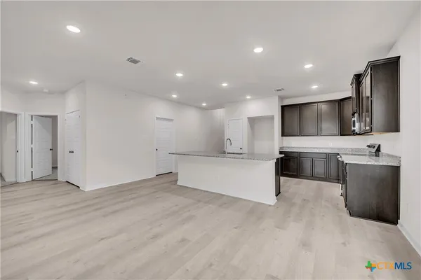 $269,900 | 414 University Avenue, Troy, TX 76579