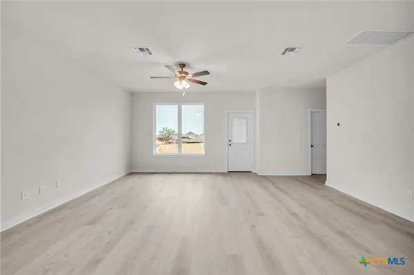 $269,900 | 414 University Avenue, Troy, TX 76579