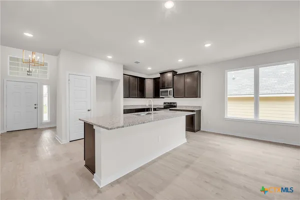 $269,900 | 414 University Avenue, Troy, TX 76579