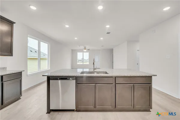 $269,900 | 414 University Avenue, Troy, TX 76579