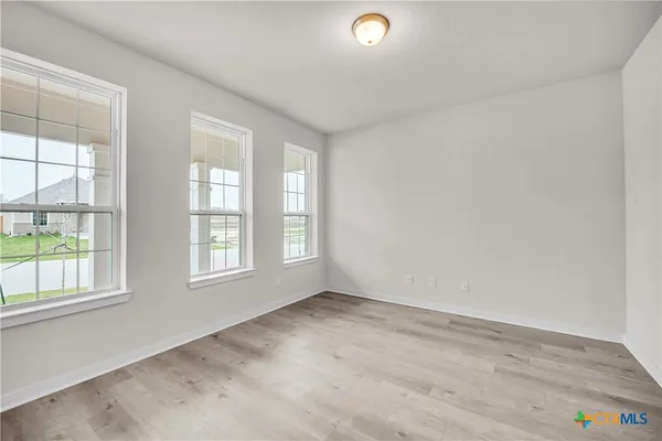 $269,900 | 414 University Avenue, Troy, TX 76579