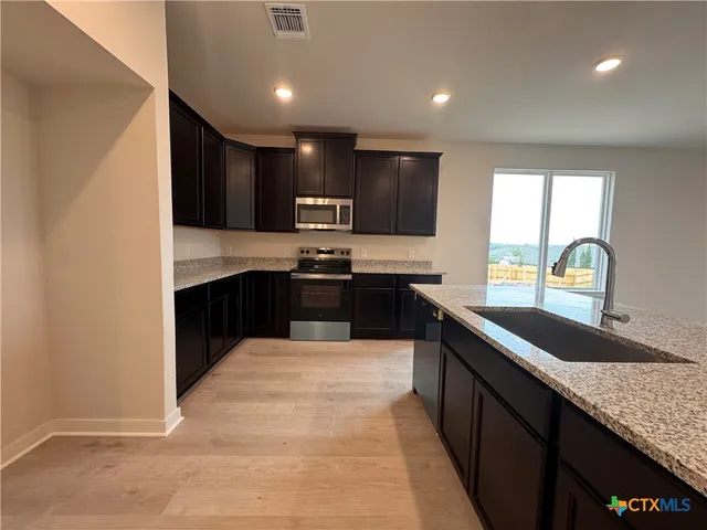 $279,600 | 414 University Avenue, Troy, TX 76579