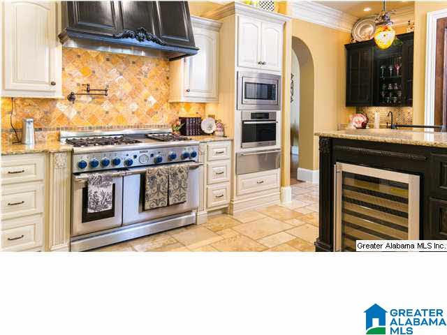 8633 Will Keith Road Trussville, AL 35173 - Photo 8 of 32