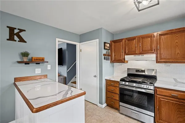 $235,000 | 20904 East 13th Terrace Court South, Independence, MO 64057