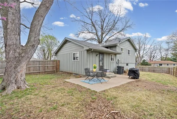 $235,000 | 20904 East 13th Terrace Court South, Independence, MO 64057