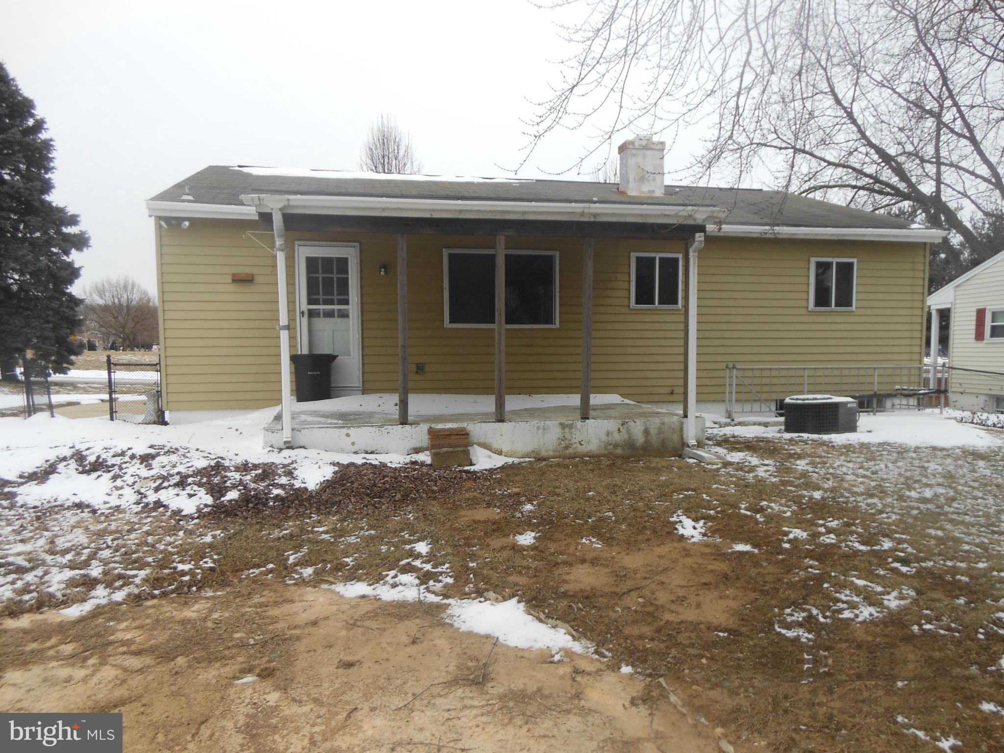 1403 Adamsview Road Catonsville, MD 21228 - Photo 11 of 13 Exterior (Rear)