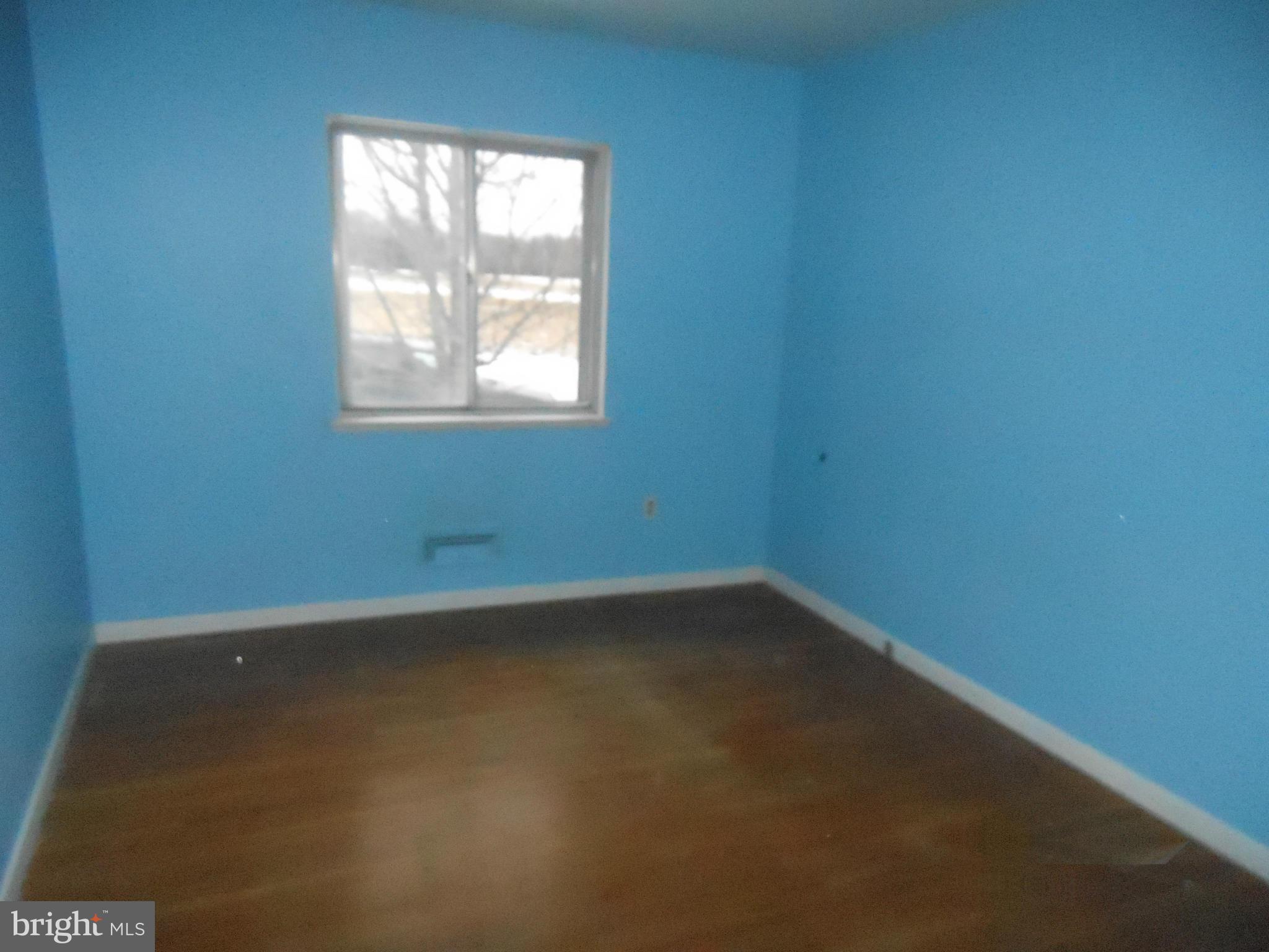 1403 Adamsview Road Catonsville, MD 21228 - Photo 9 of 13 Bedroom two