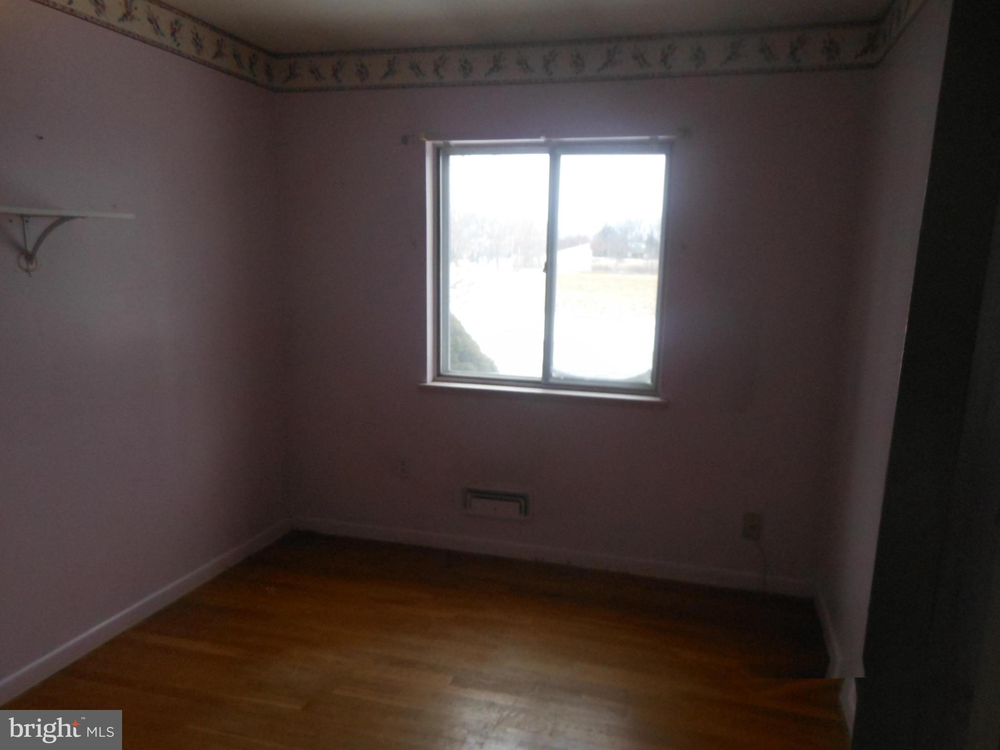1403 Adamsview Road Catonsville, MD 21228 - Photo 10 of 13 Bedroom three