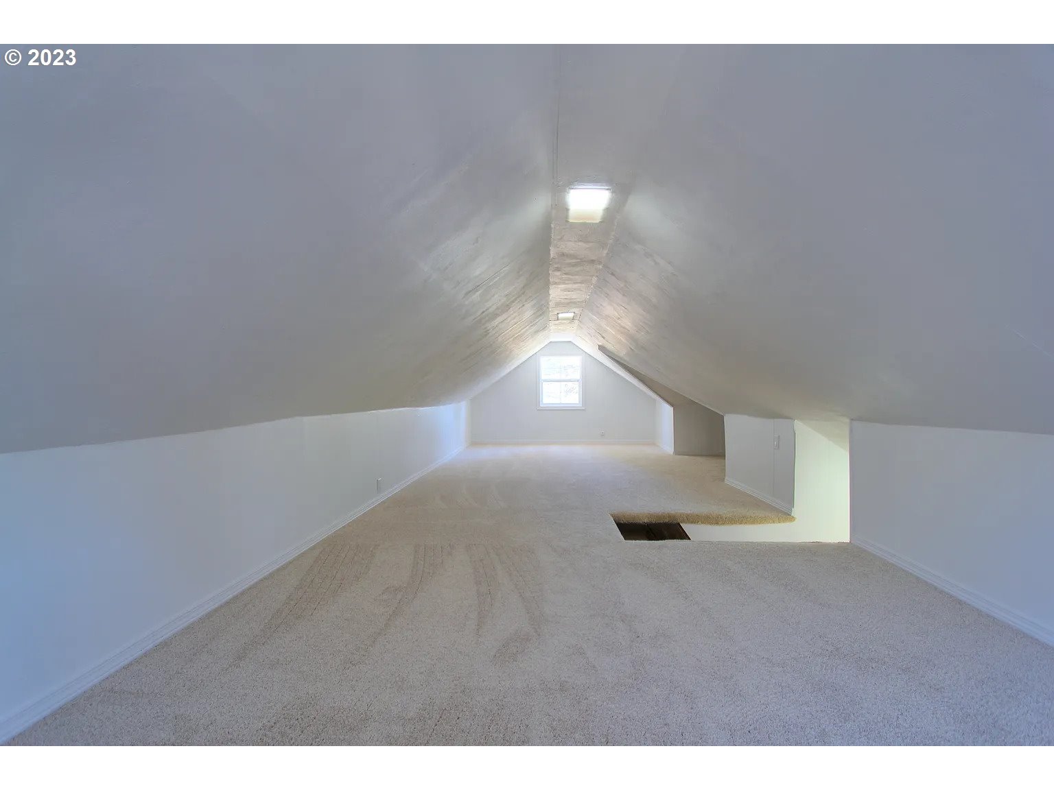 711 Southeast 5th Street Gresham, OR 97080 - Photo 13 of 25 a view of an empty room