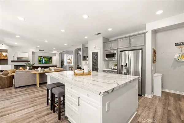 $1,670,000 | 24981 Greensbrier Drive, Stevenson Ranch, CA 91381