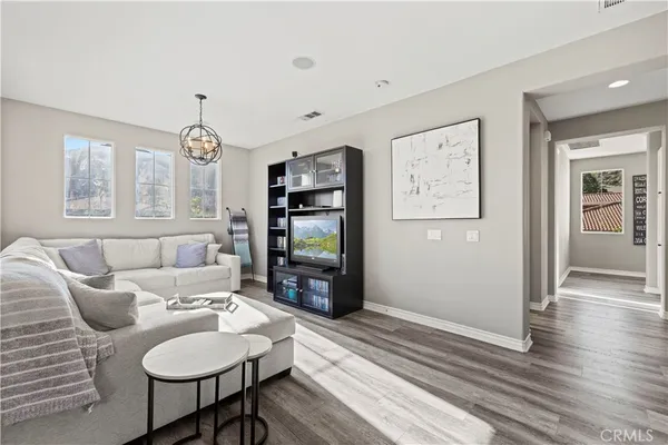 $1,670,000 | 24981 Greensbrier Drive, Stevenson Ranch, CA 91381