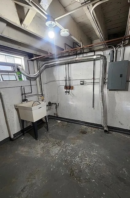 37 Choate Road Park Forest, IL 60466 - Photo 15 of 17 a view of a indoor garage