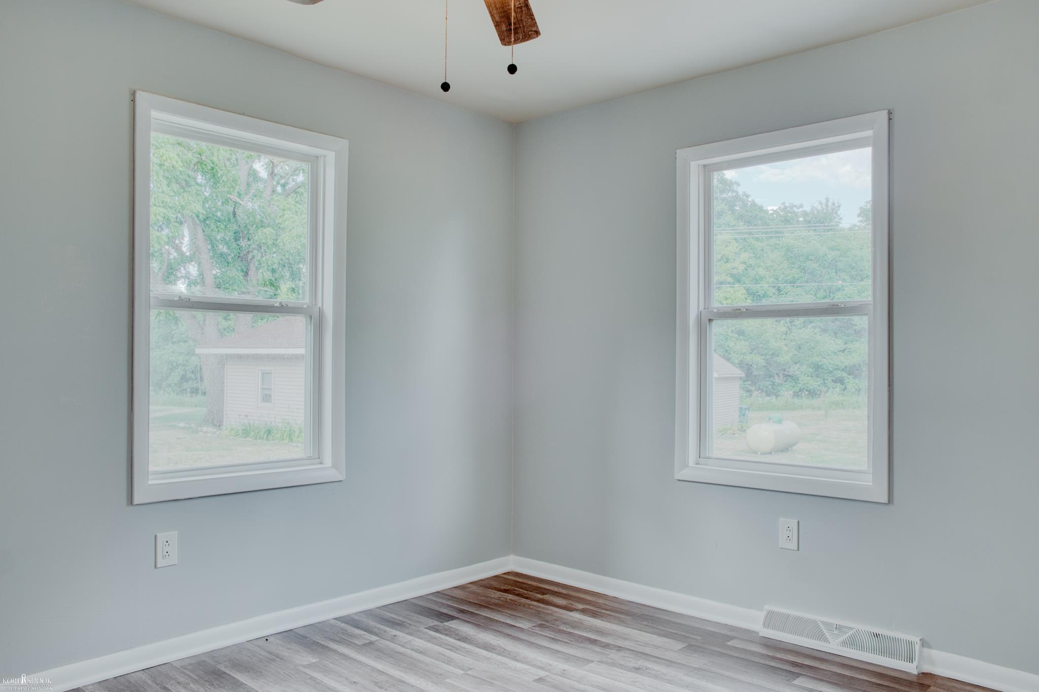 4802 Mill Road, Unit 4802 1/2 Bancroft, MI 48414 - Photo 13 of 46