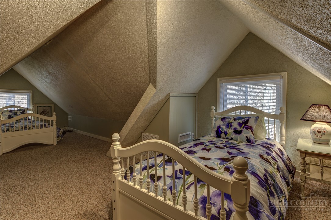 392 Old Danner Road Vilas, NC 28692 - Photo 12 of 23