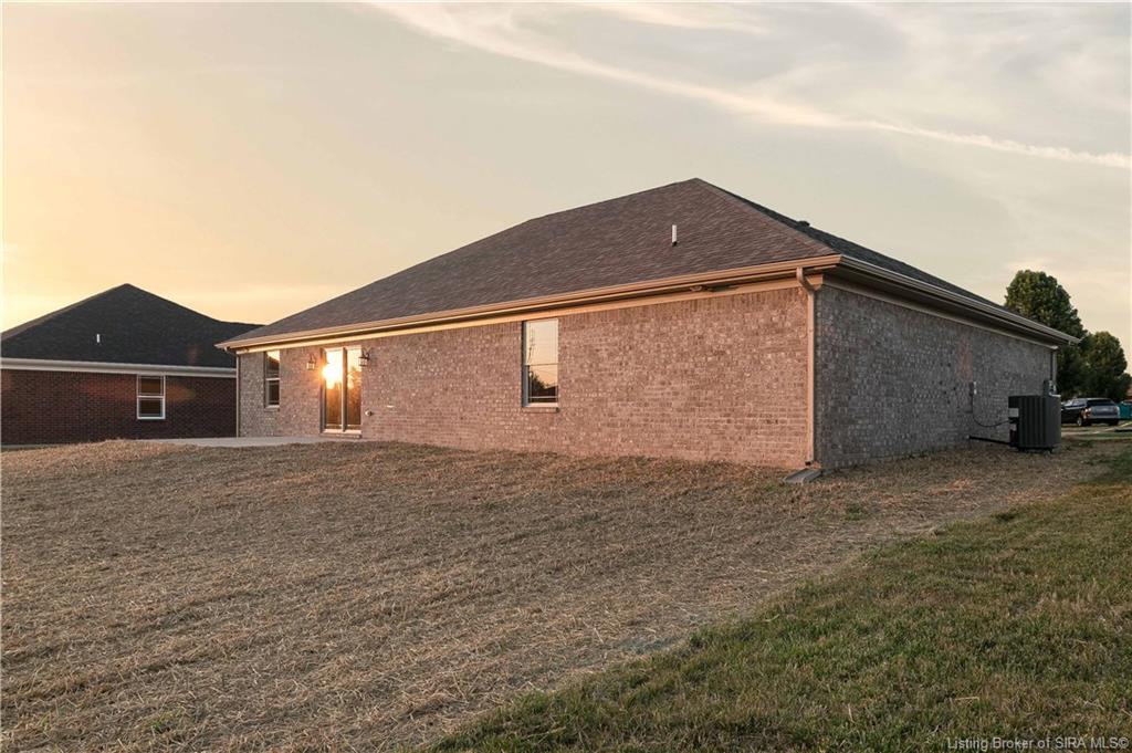 264 Sunset Loop Charlestown, IN 47111 - Photo 12 of 35 Gallery Image 12
