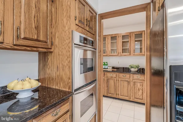 $1,325,000 | 1807 Abbey Glen Court, Vienna, VA 22182