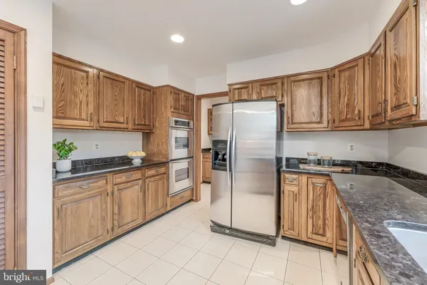 $1,325,000 | 1807 Abbey Glen Court, Vienna, VA 22182