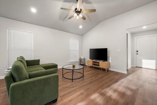 $2,199 | 2130 Kokomo Avenue, Lubbock, TX 79407