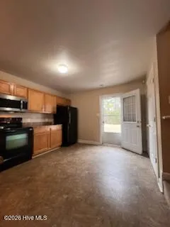 $1,200 | 310 Streamwood Drive, Jacksonville, NC 28546