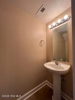 $1,100 | 310 Streamwood Drive, Jacksonville, NC 28546