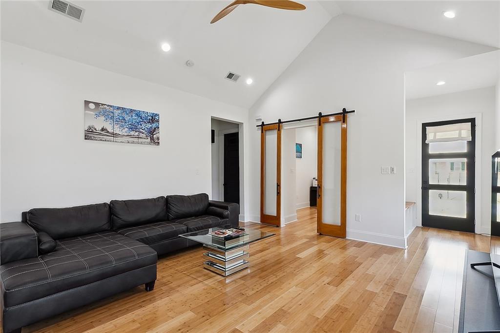 2129 Angela Street Arabi, LA 70032 - Photo 7 of 28