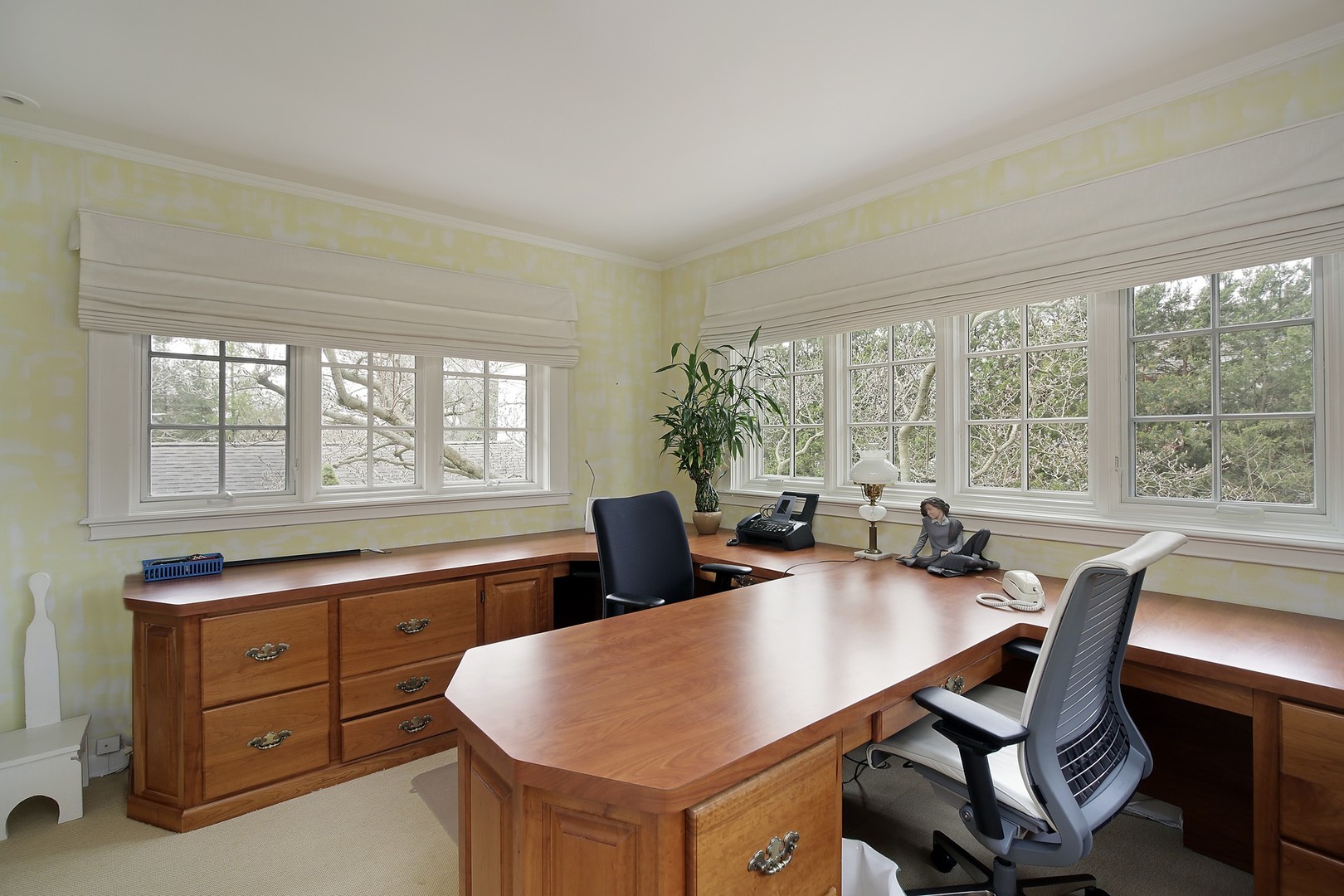 1040 Starr Road Winnetka, IL 60093 - Photo 19 of 31