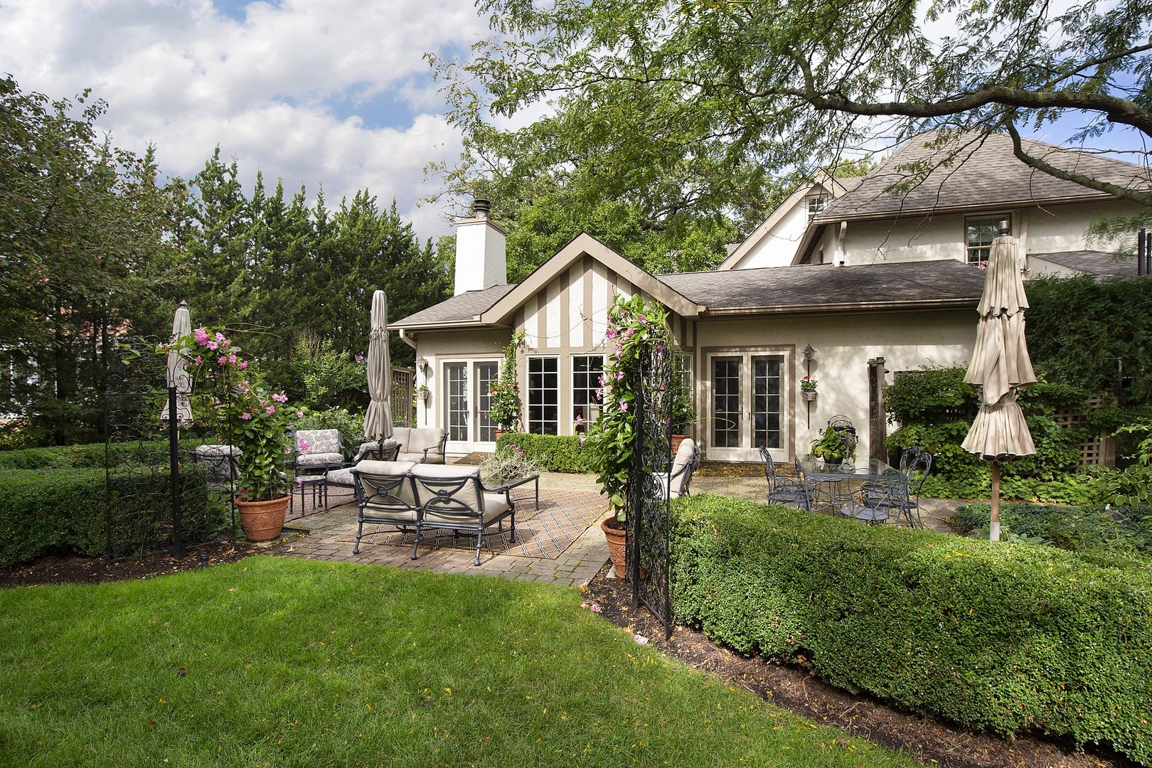 1040 Starr Road Winnetka, IL 60093 - Photo 21 of 31