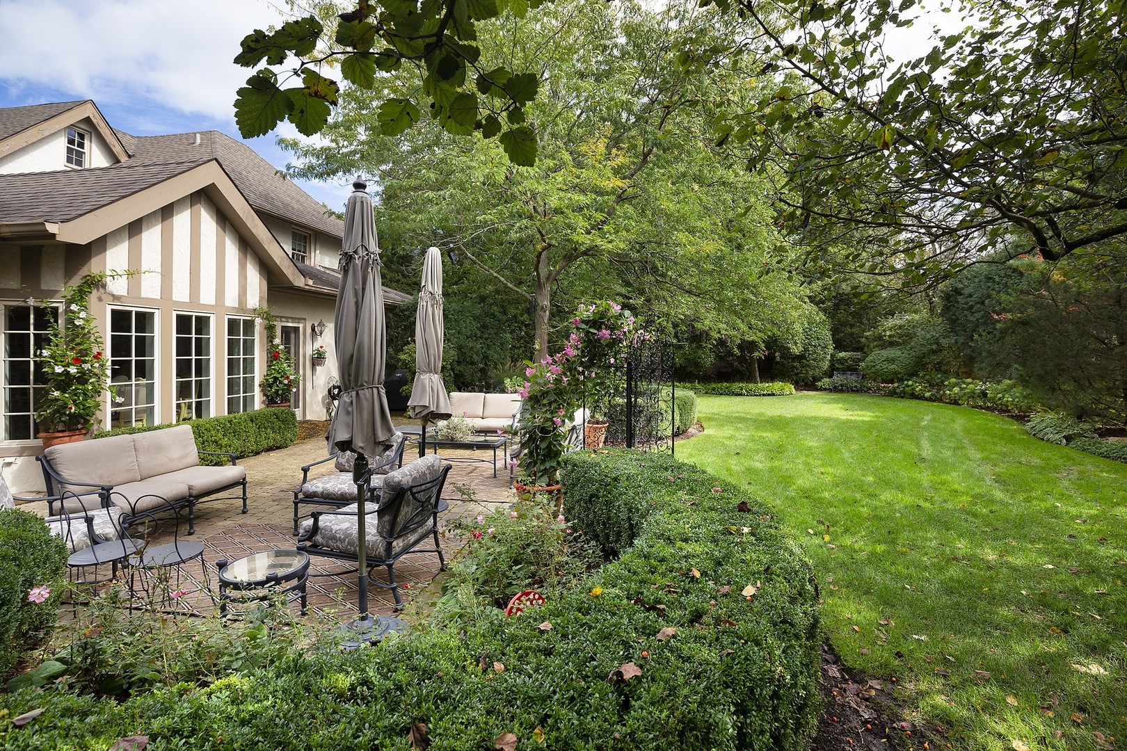 1040 Starr Road Winnetka, IL 60093 - Photo 22 of 31
