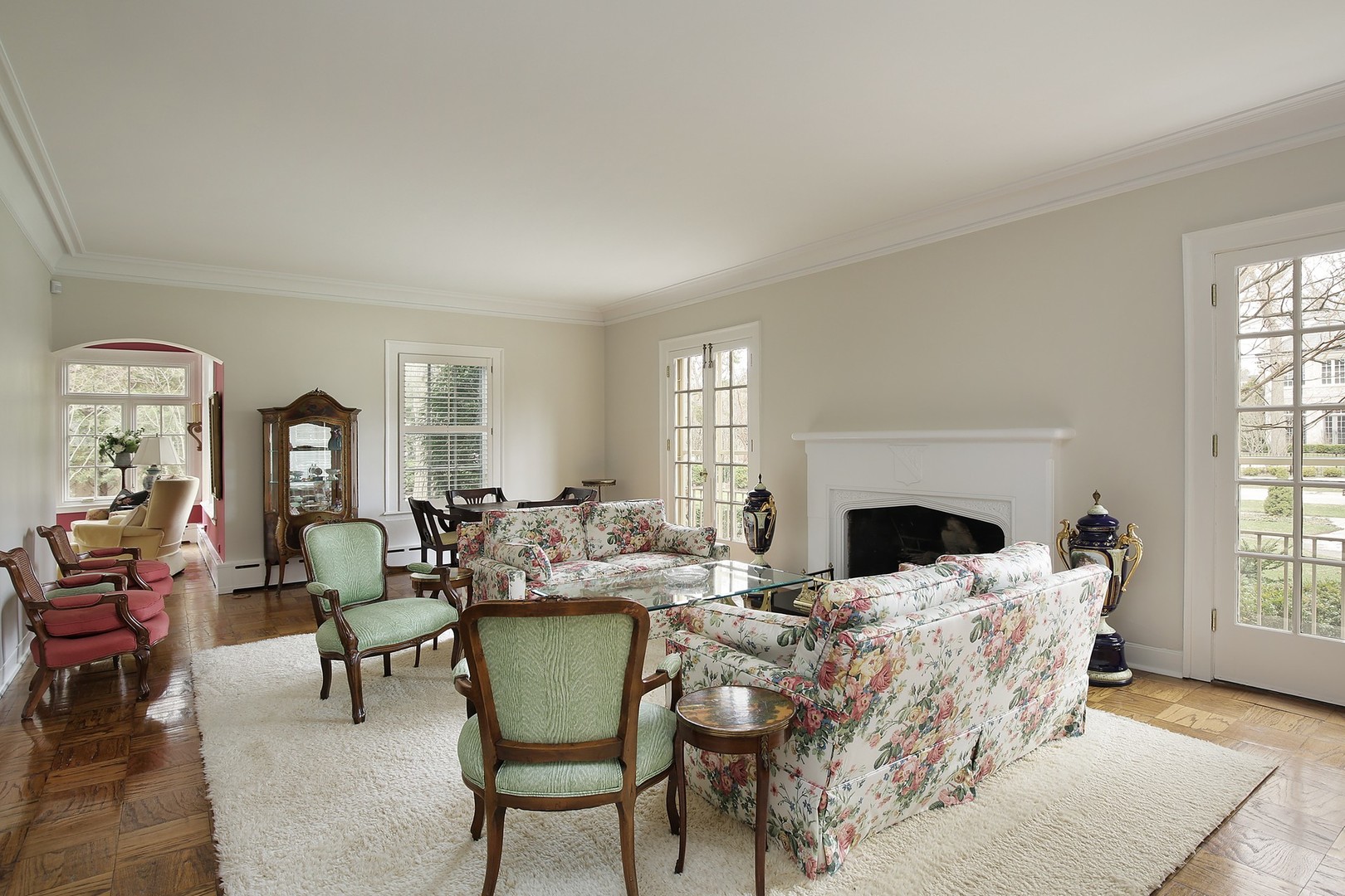 1040 Starr Road Winnetka, IL 60093 - Photo 5 of 31