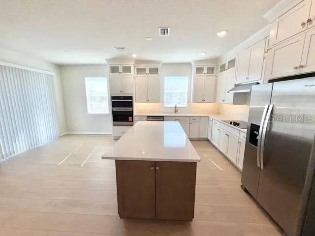 $2,695 | 2153 Mossy Vine Avenue, St. Cloud, FL 34771